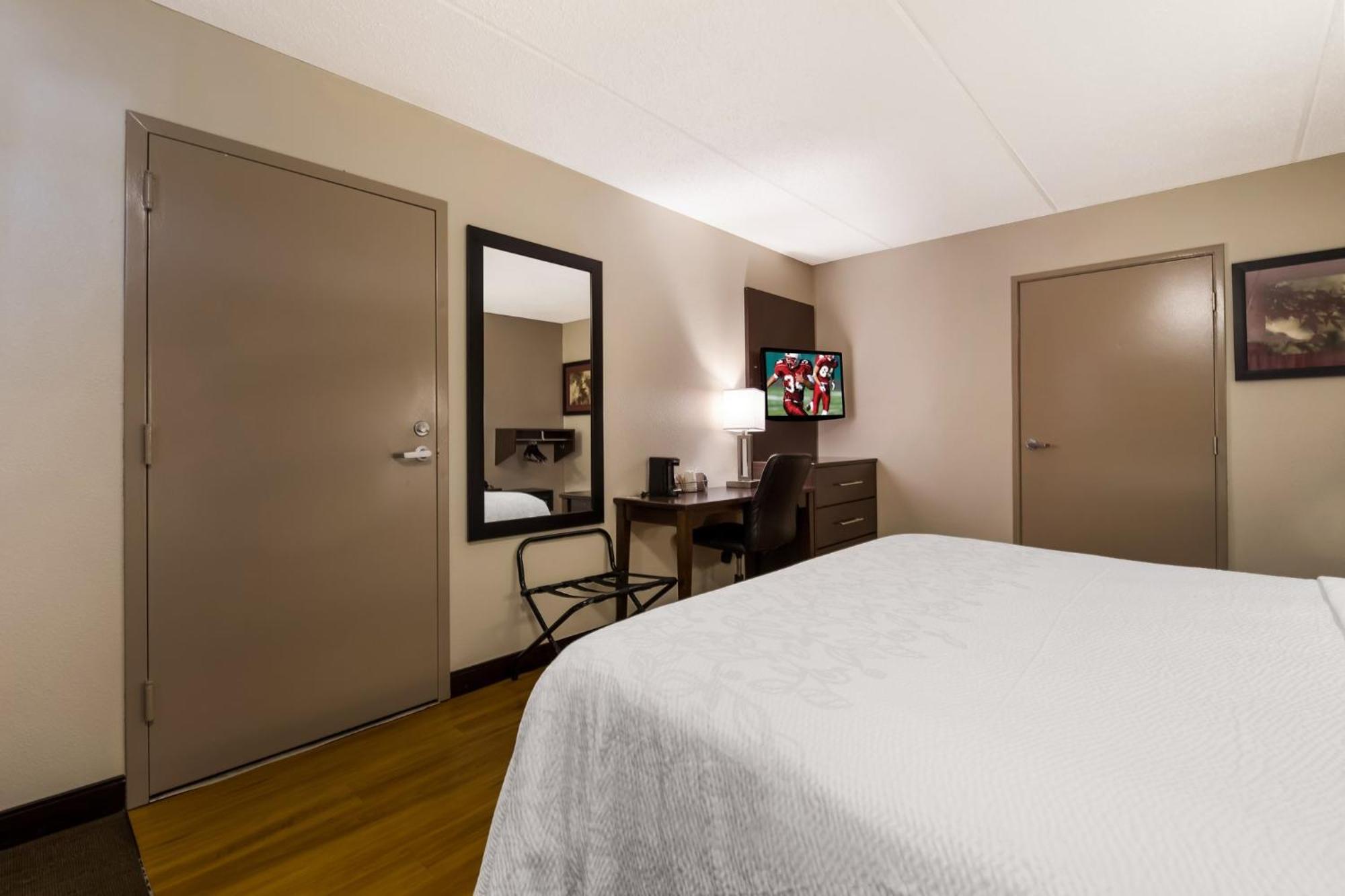 Red Roof Inn Plus+ Nashville Airport Εξωτερικό φωτογραφία