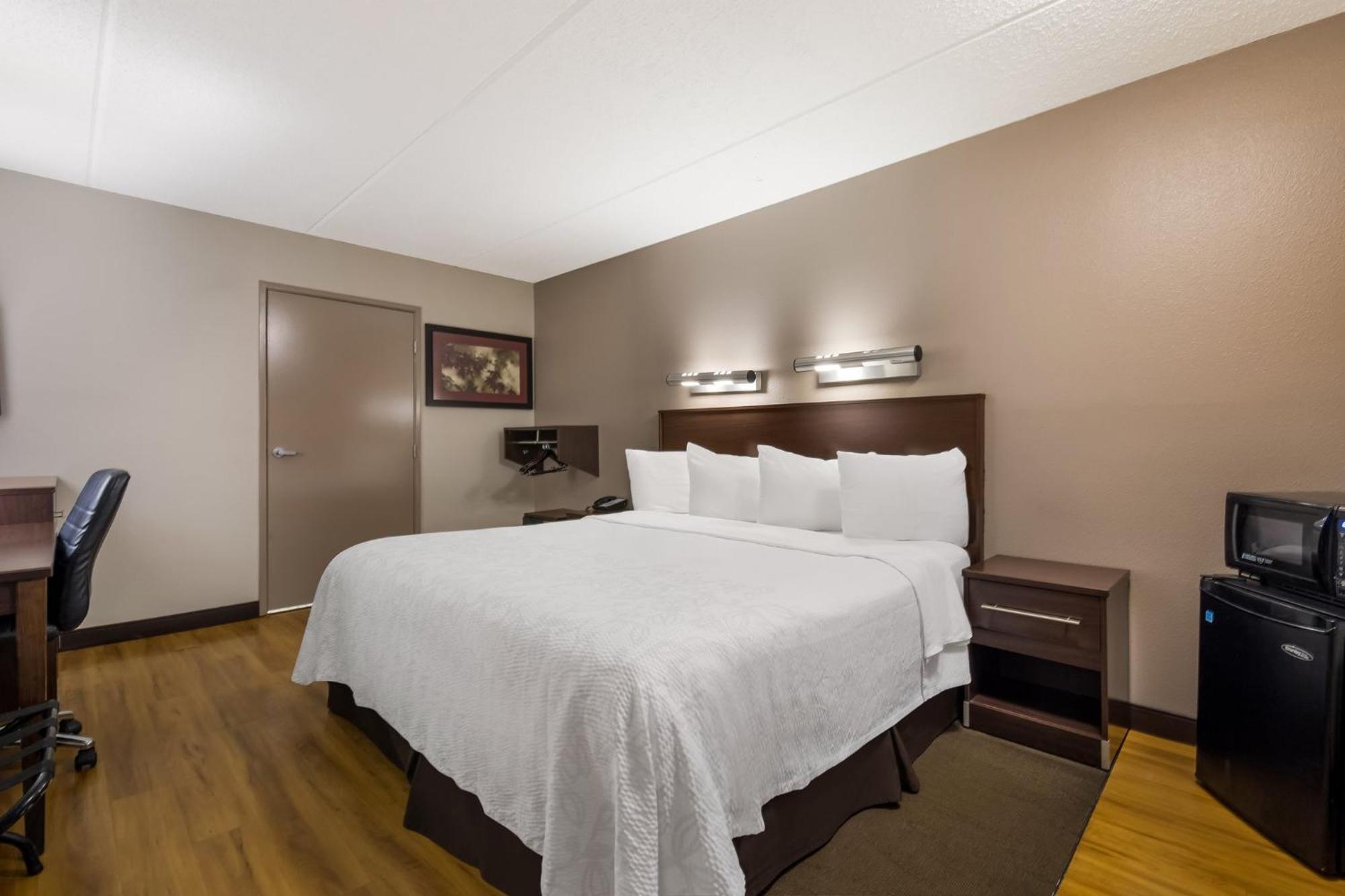 Red Roof Inn Plus+ Nashville Airport Εξωτερικό φωτογραφία