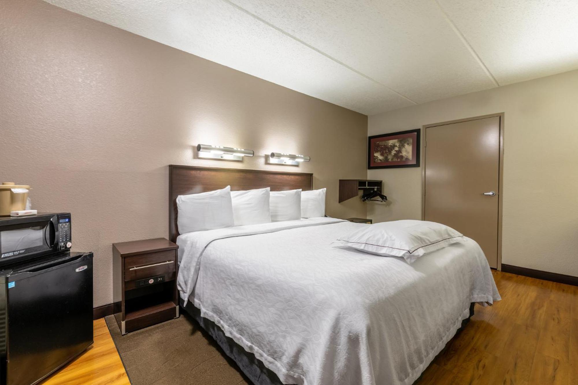 Red Roof Inn Plus+ Nashville Airport Εξωτερικό φωτογραφία