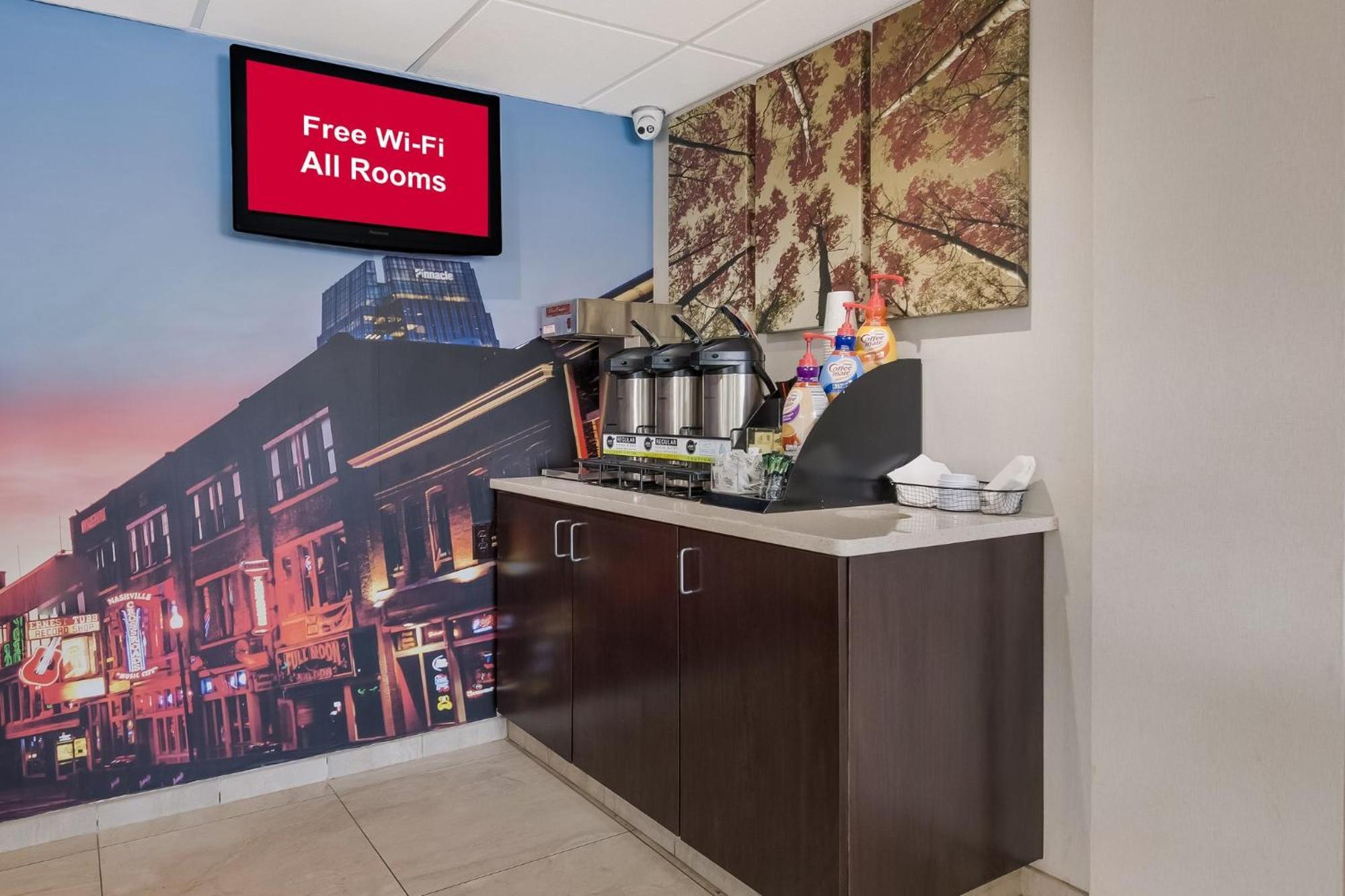 Red Roof Inn Plus+ Nashville Airport Εξωτερικό φωτογραφία