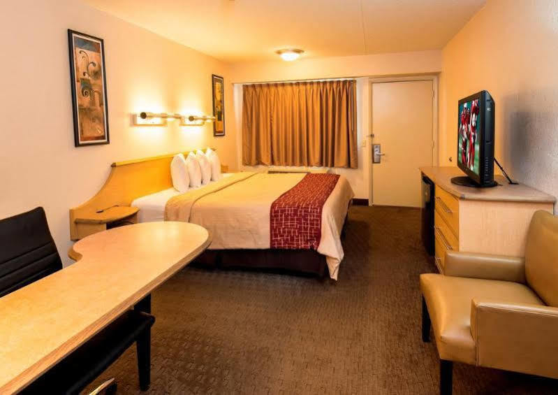 Red Roof Inn Plus+ Nashville Airport Εξωτερικό φωτογραφία