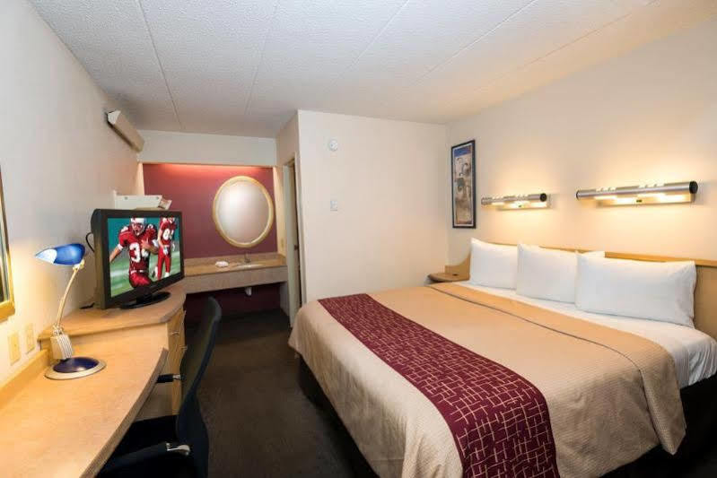 Red Roof Inn Plus+ Nashville Airport Εξωτερικό φωτογραφία